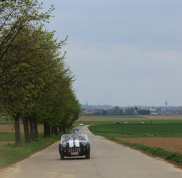 Follow the leader op 13-4-2014 org. Jos & Marie-lou (48).JPG